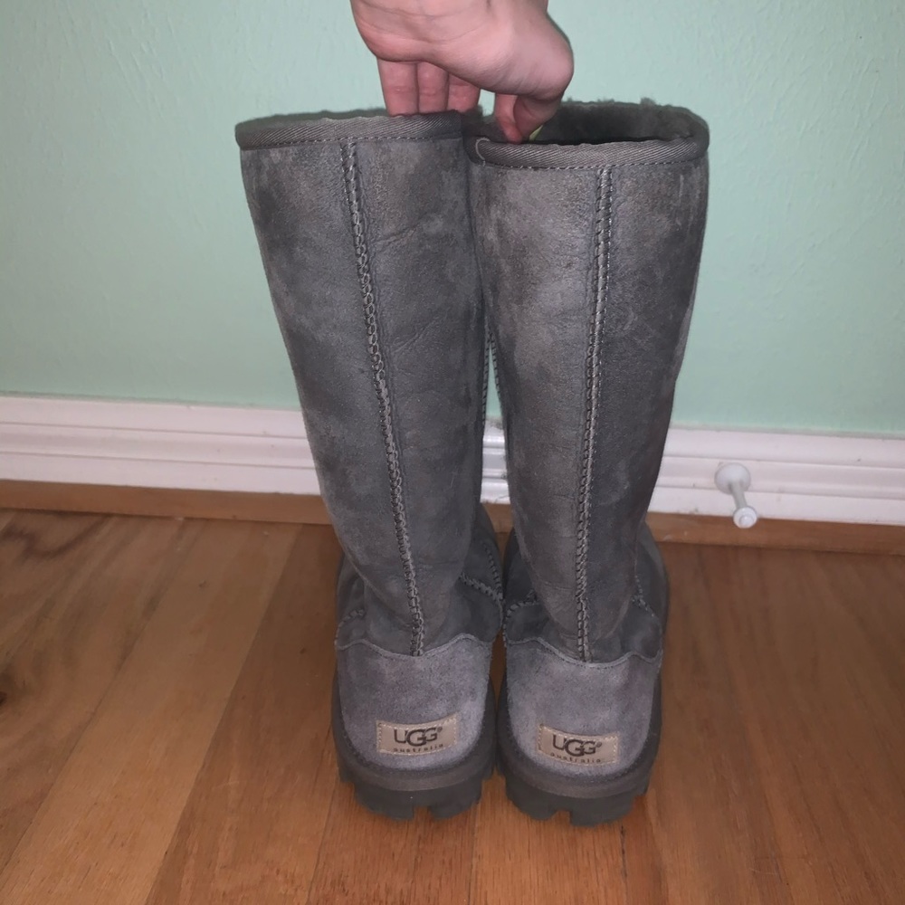 gray UGGS